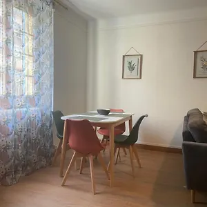 https://appartement-rdc-2-chbres-box-velos-parking.hotels-rhonealpes.com