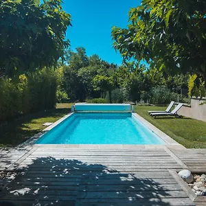 https://lancien-poulailler-the-old-hen-house.fr-provencehotel.com