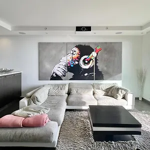 https://loft-vue-mer.fr-provencehotel.com