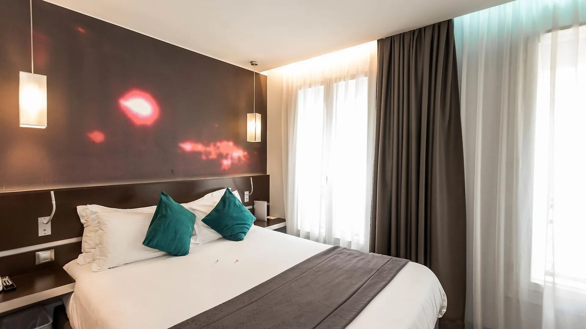 Hotel Lumieres Montmartre Párizs
