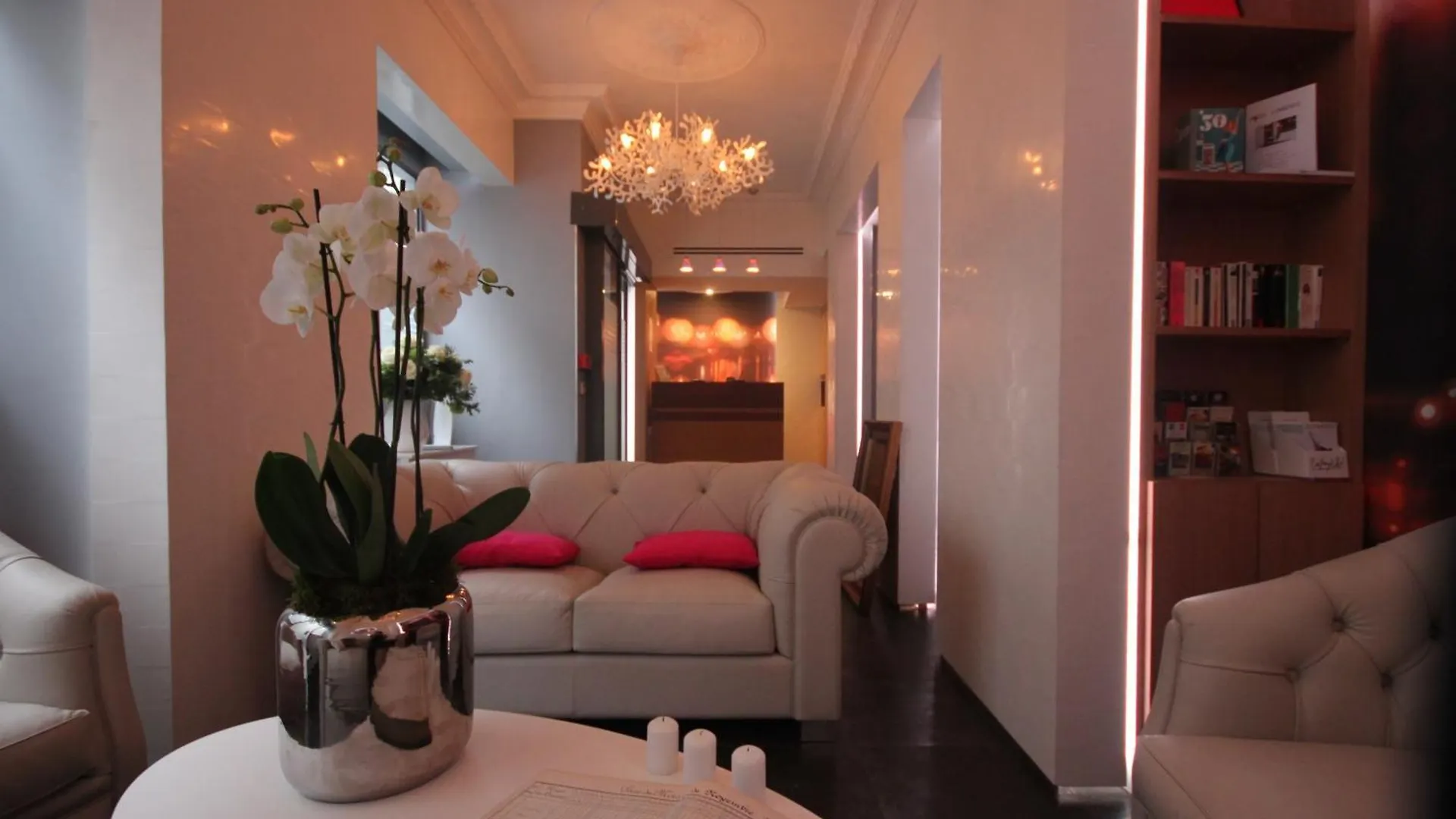 Hotel Lumieres Montmartre Párizs