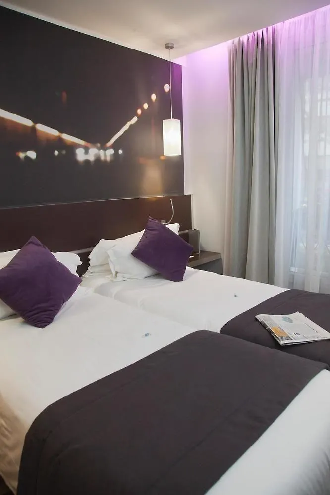 Hotel Lumieres Montmartre Párizs