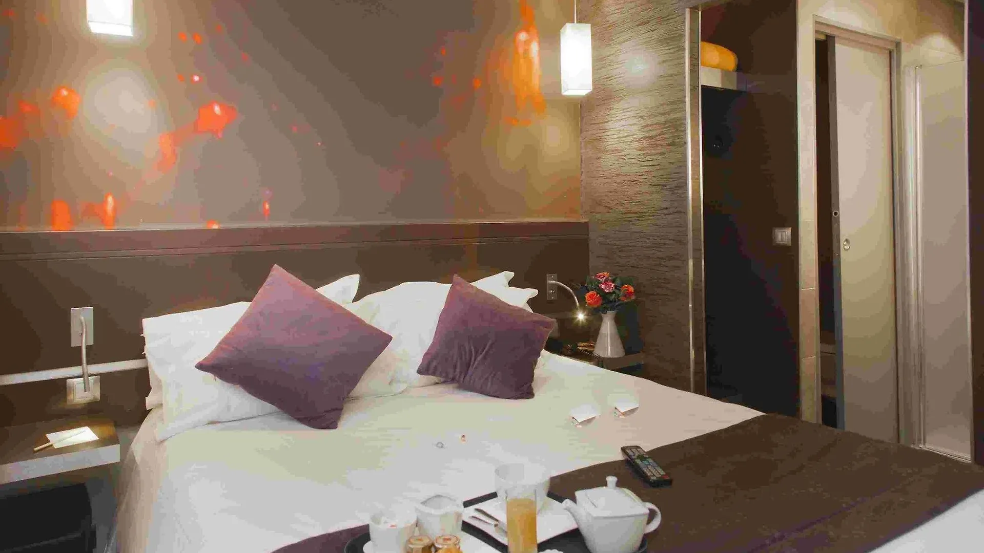 Hotel Lumieres Montmartre Párizs